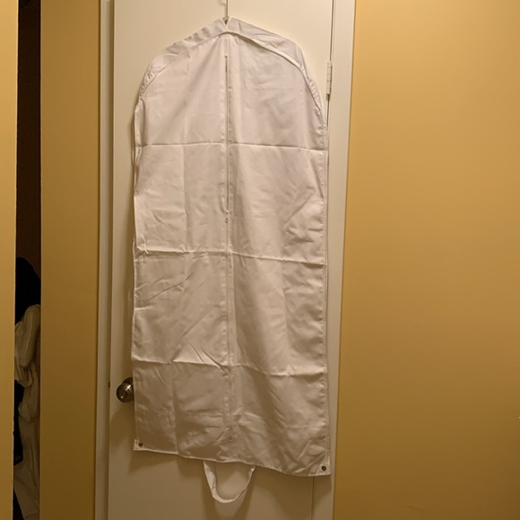 100% Capri Garment Travel Bag - Picture 5 of 8